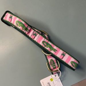 Gator martingale collar